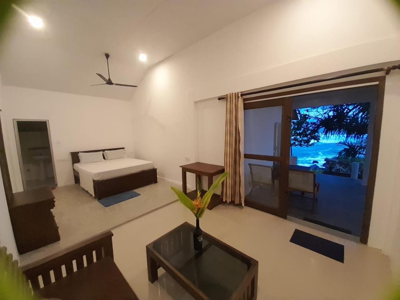 Sooriya Villa Талпе Номер фото