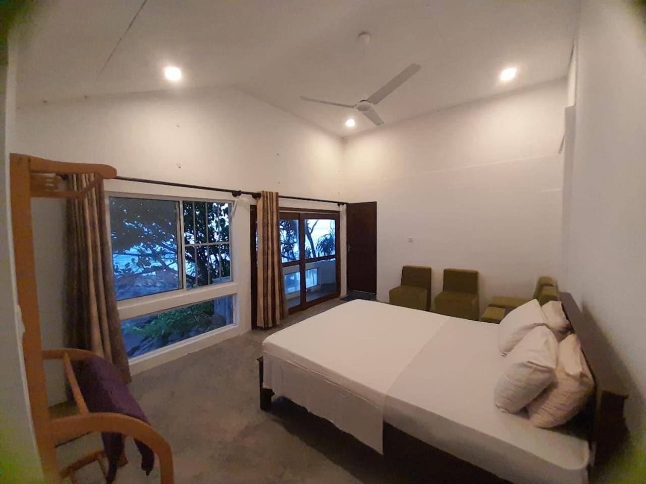 Sooriya Villa Талпе Номер фото